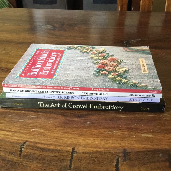 Vintage Bundle of 4 Embroidery Books - Crewel Bullion Stitch Hand Silk Ribbon - Picture 11 of 14